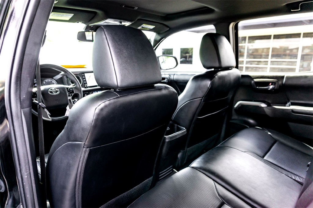 2023 Toyota Tacoma Limited photo 26