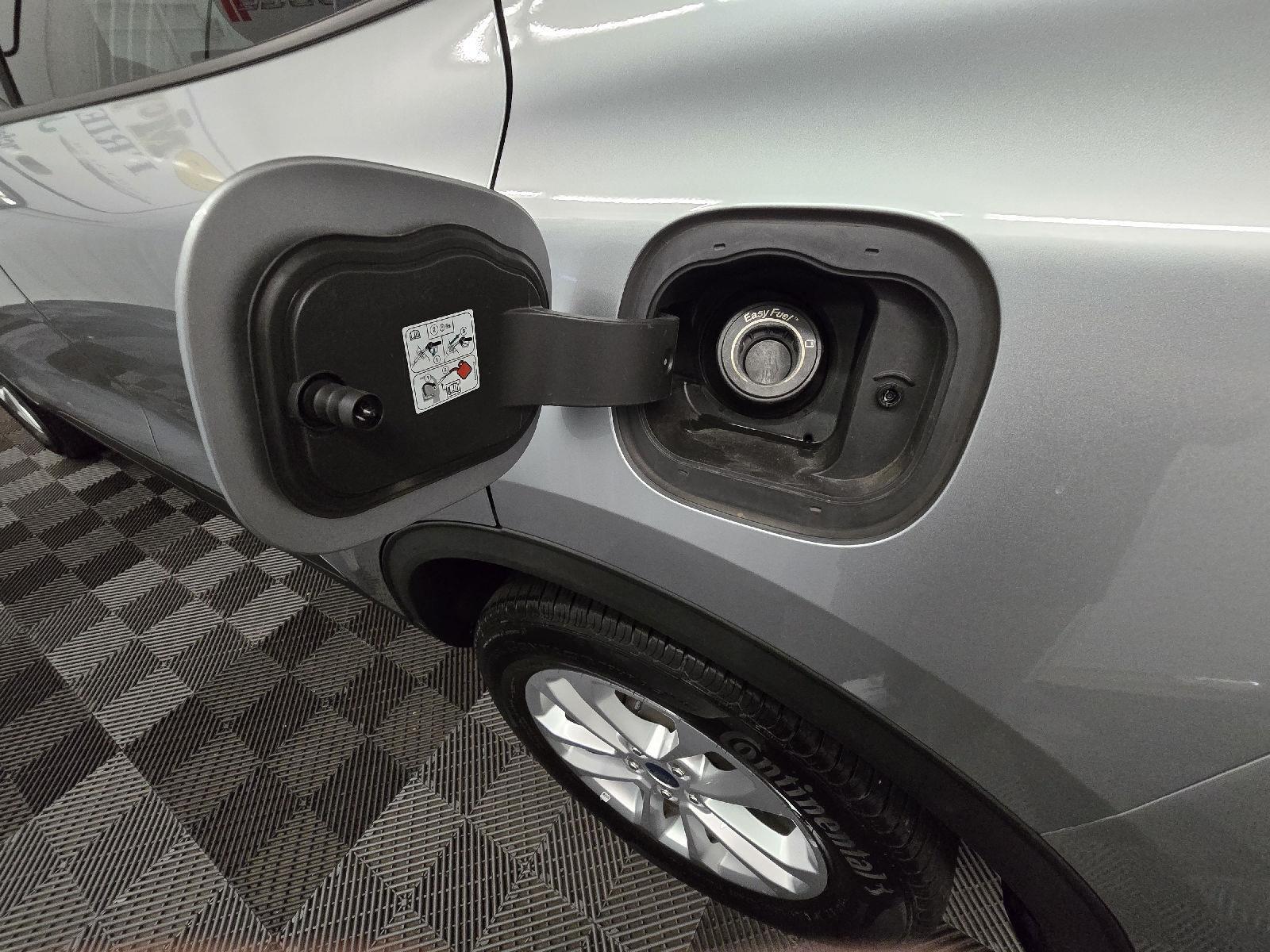 2022 Ford Escape SE photo 29