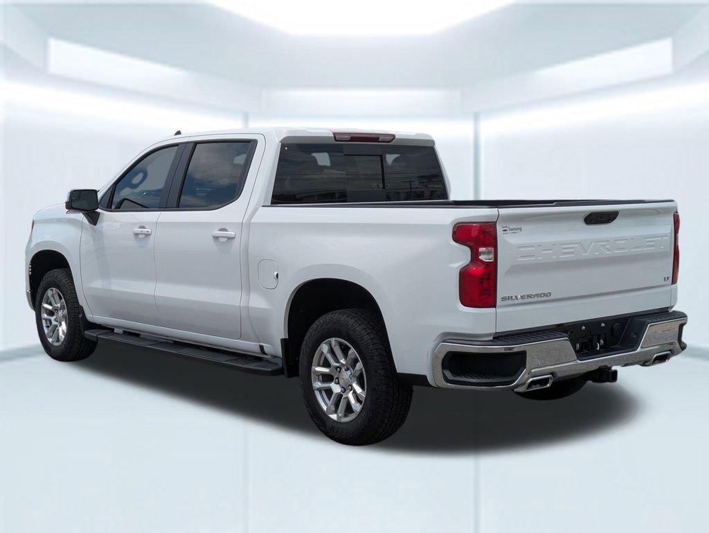 2025 Chevrolet Silverado 1500 LT photo 3
