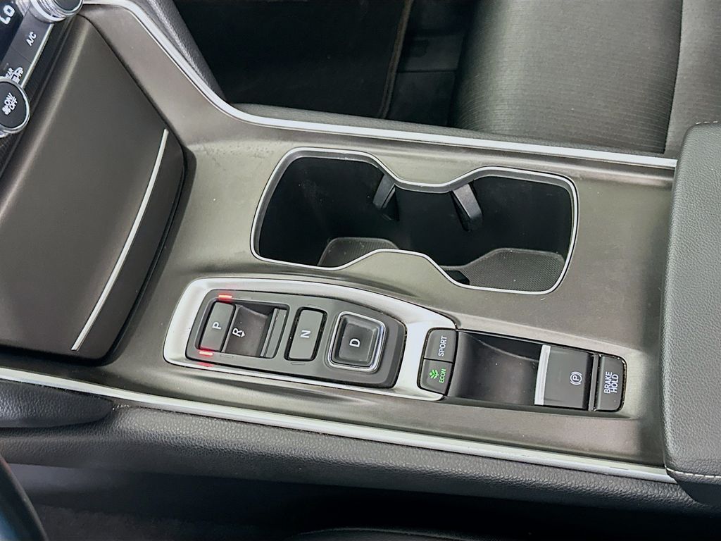 2022 Honda Accord 2.0T Sport photo 16