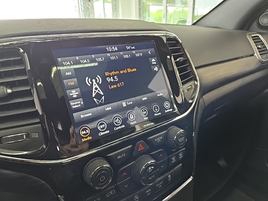 2022 Jeep Cherokee Laredo X photo 23