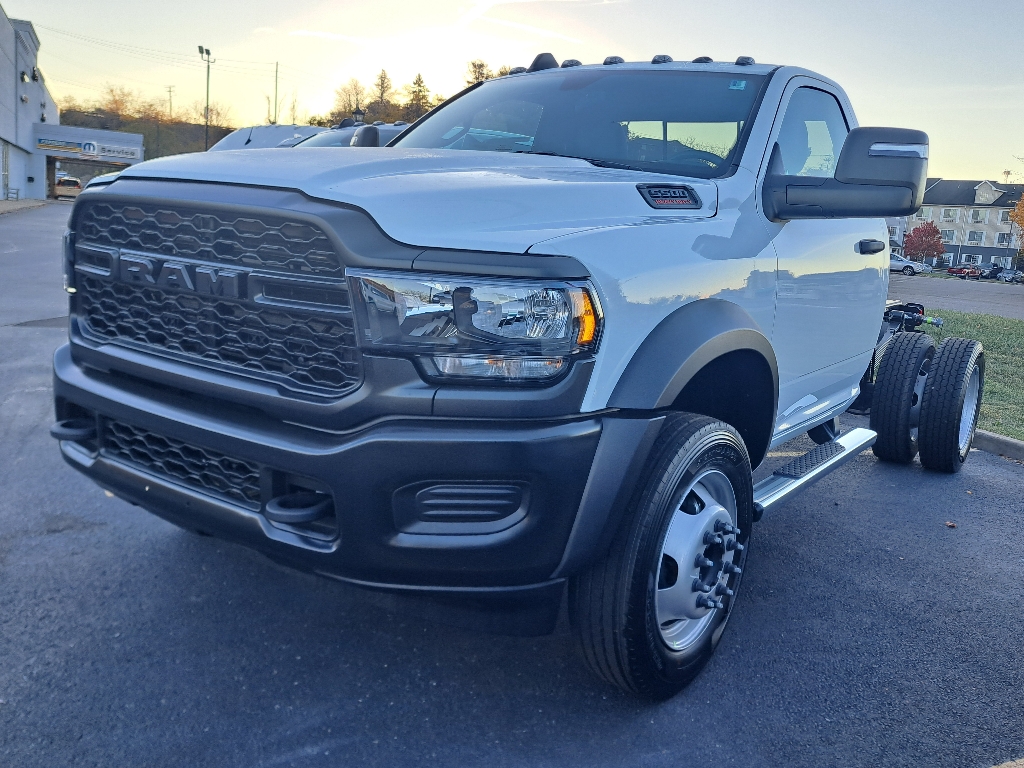 2024 RAM Ram 5500 Chassis Cab Tradesman's photo