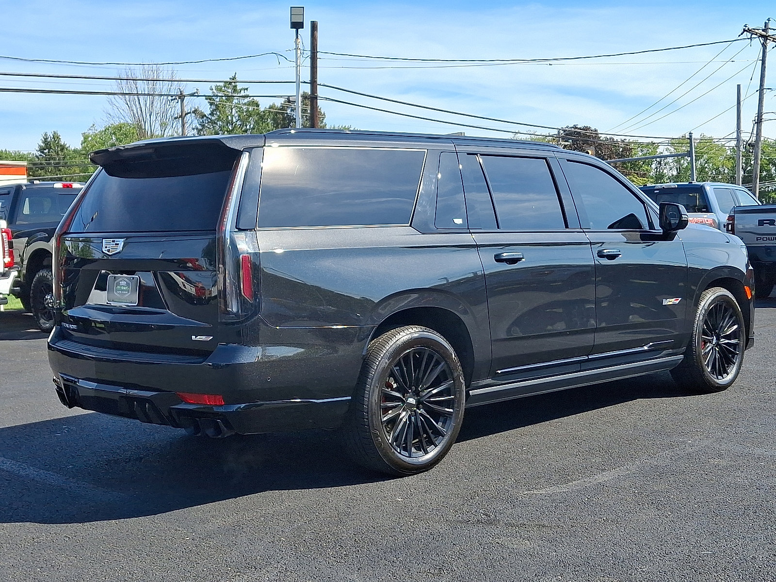 2024 Cadillac Escalade ESV V-Series photo 8