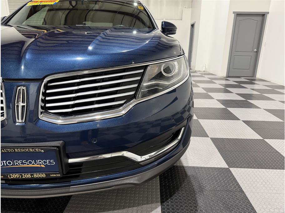 2017 Lincoln MKX Reserve photo 9