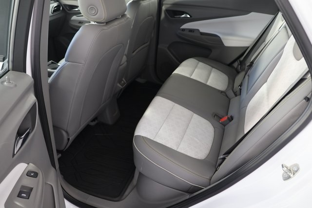 2022 Chevrolet Bolt EUV Premier photo 16