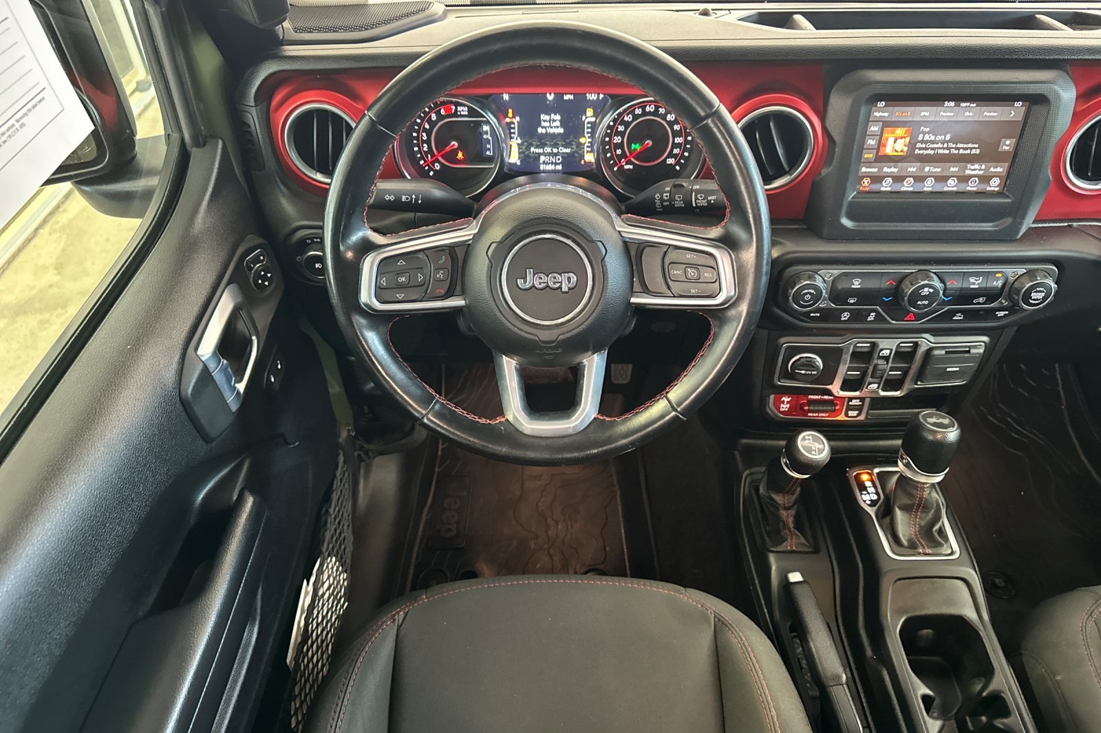 2021 Jeep Wrangler Unlimited Rubicon photo 14