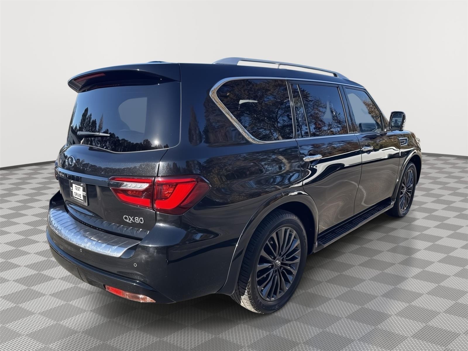 2024 Infiniti QX80 Sensory photo 4