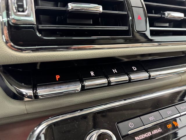 2019 Lincoln Navigator L Reserve photo 26