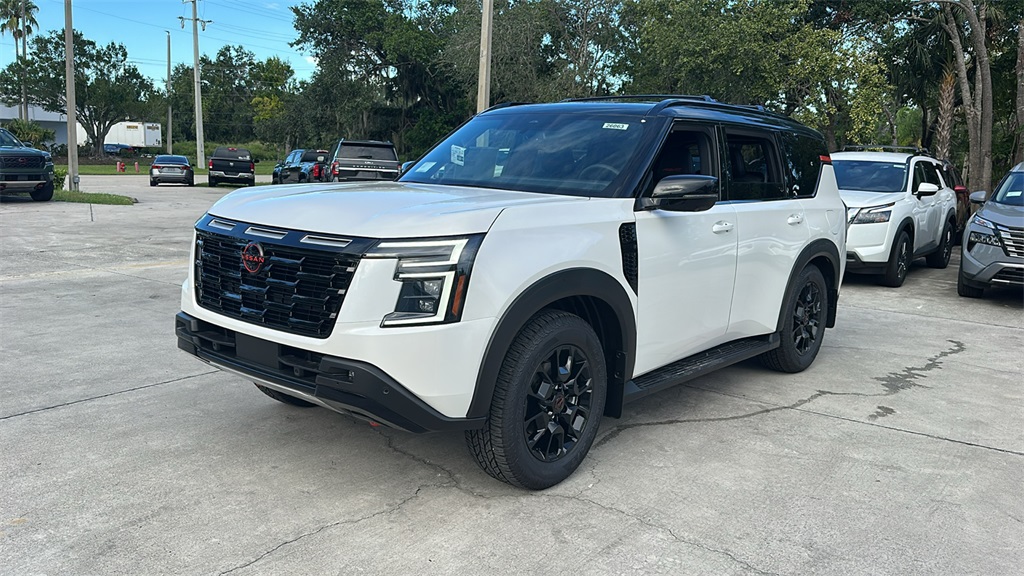 2026 Nissan Armada photo 3