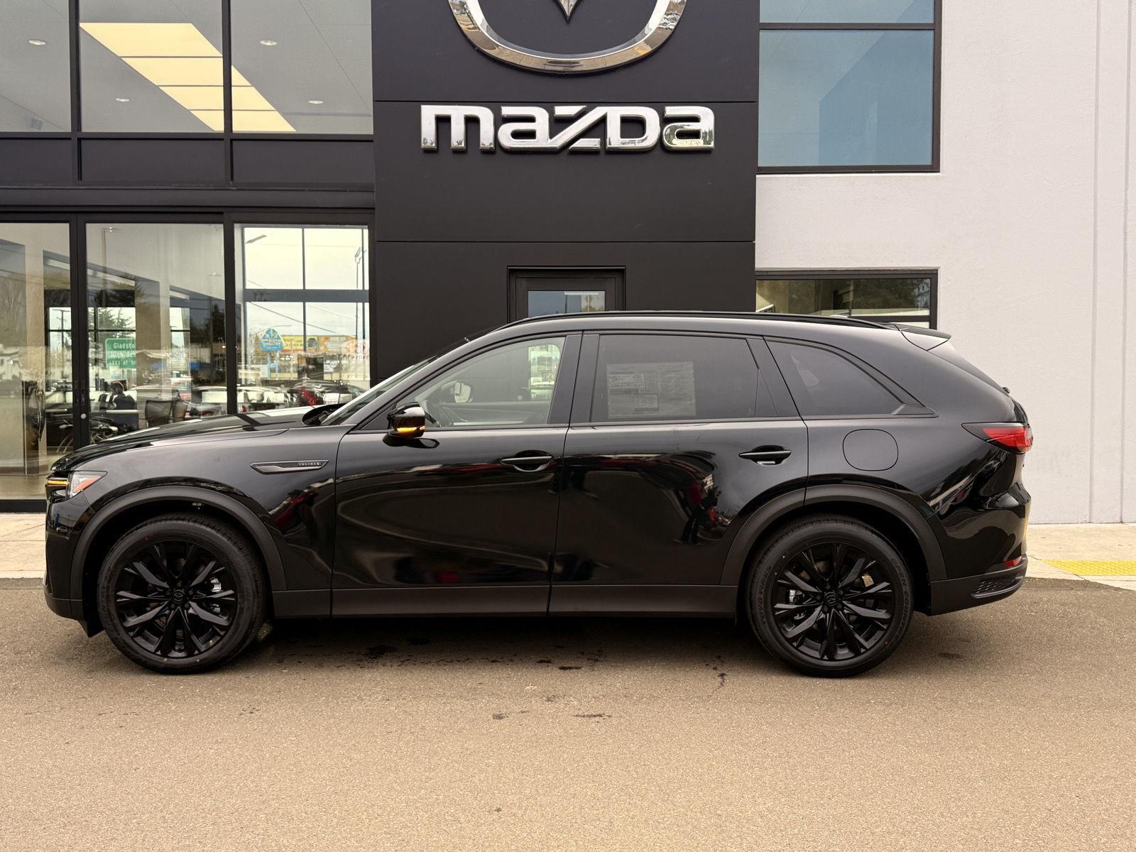 2026 Mazda CX-90 Premium Package's photo