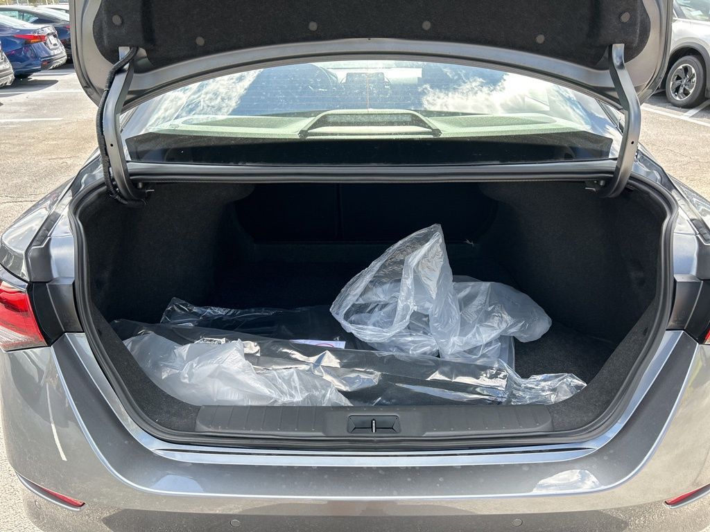 2025 Nissan Sentra S photo 39