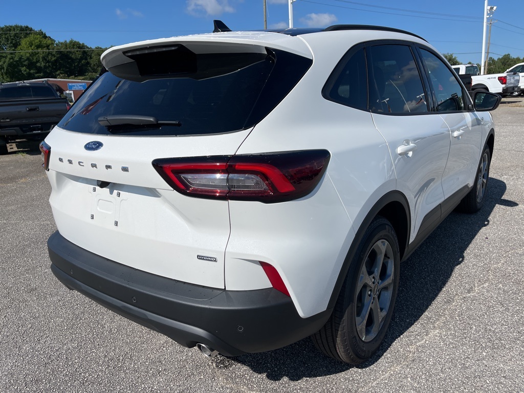 2025 Ford Escape ST-Line photo 5