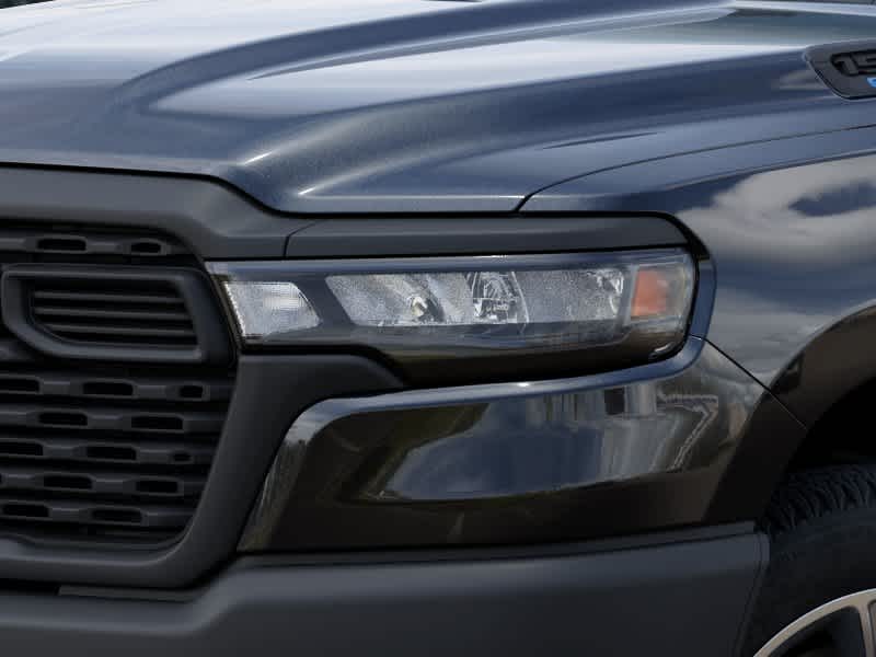 2025 Ram 1500 Tradesman photo 3