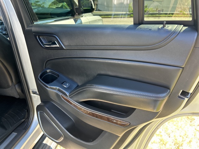 2015 Chevrolet Tahoe LT photo 22