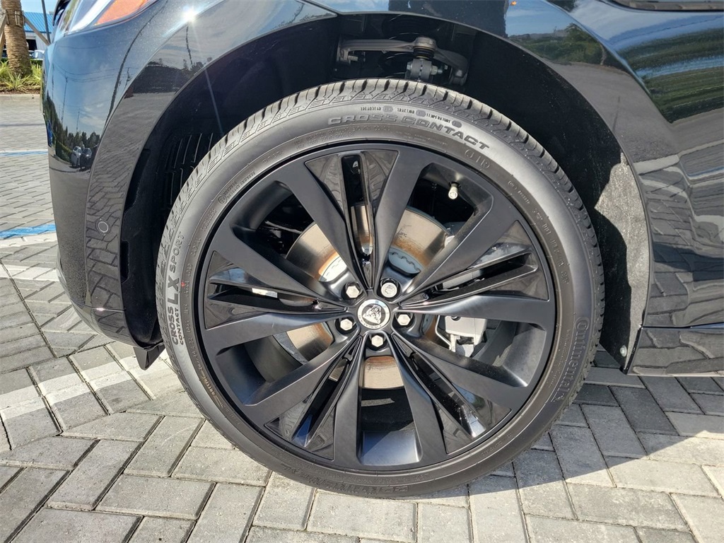 2026 Jaguar F-PACE P250 R-Dynamic S photo 12