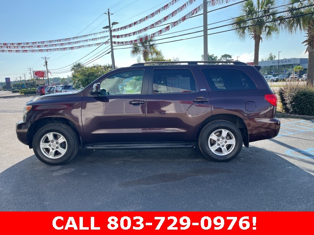 2016 Toyota Sequoia SR5 photo 32