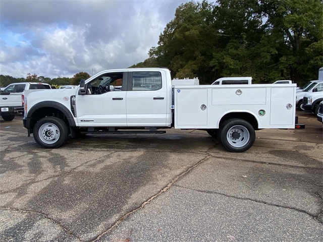 2026 Ford F-550 photo 4