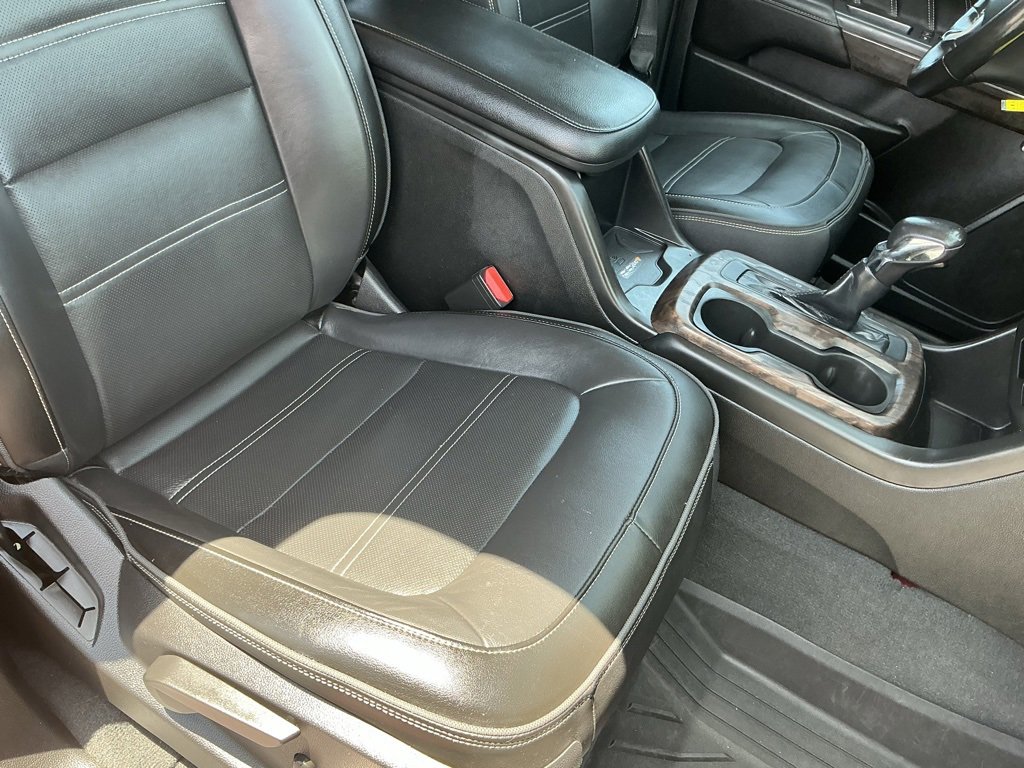 2022 Gmc Canyon Denali photo 29
