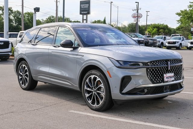 2024 Lincoln Nautilus Reserve
