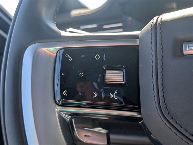 Used 2023 Santorini Black Land Rover SE image 23