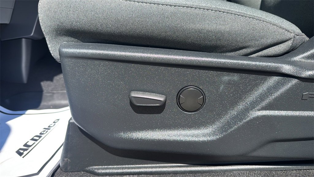2024 Ford F-150 XLT photo 16