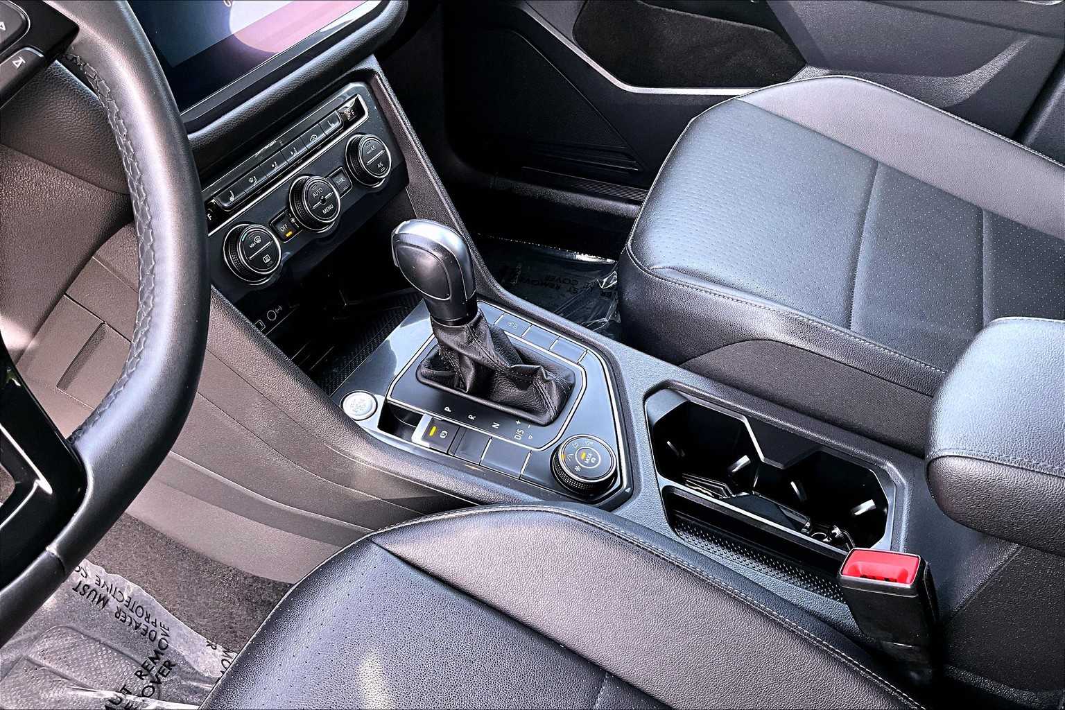 2020 Volkswagen Tiguan SE photo 15