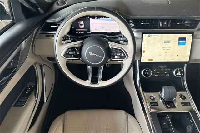 2024 Jaguar XF P250 R-Dynamic SE photo 13