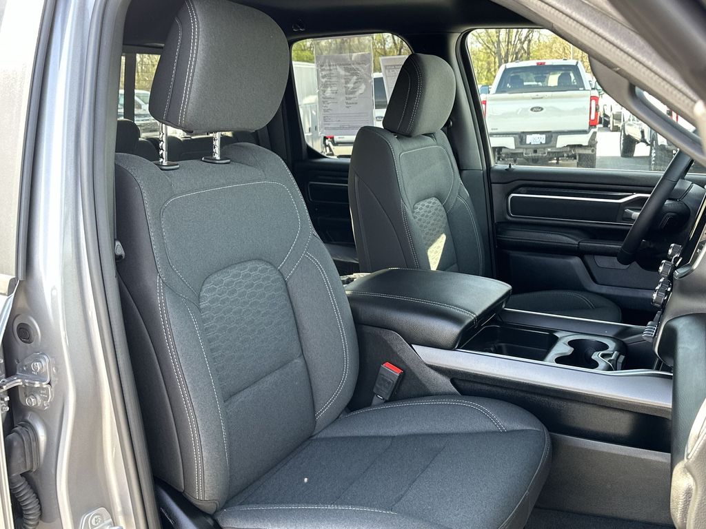2025 Ram 1500 Big Horn Lone Star photo 30