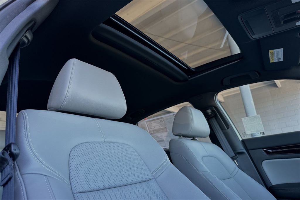 2025 Honda Civic Sport Touring photo 15