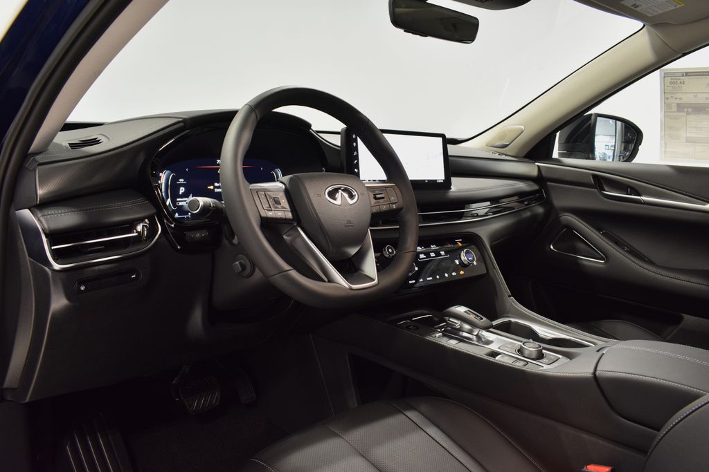 2026 Infiniti QX60 Luxe AWD photo 12