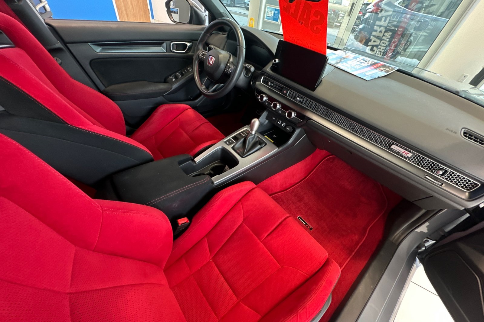2024 Honda Civic Type R photo 16