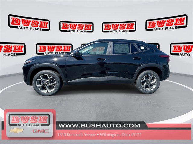 2025 Chevrolet Trax LT photo 7