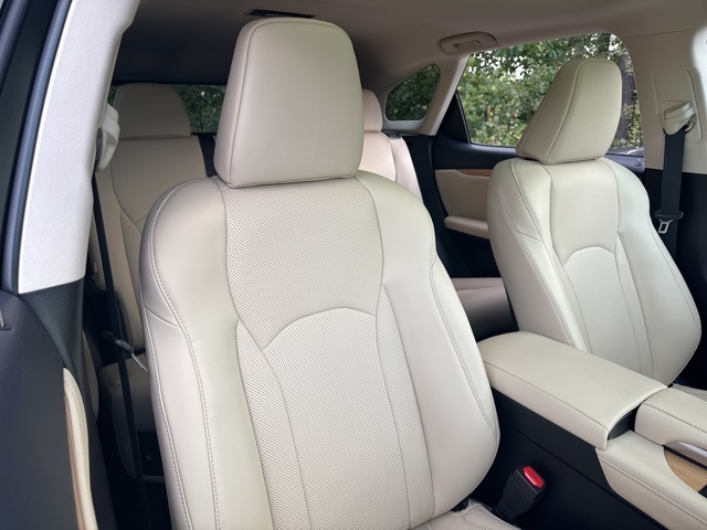 2022 Lexus RX 350L Premium AWD photo 14