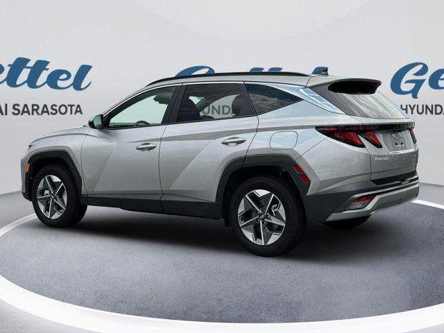 2025 Hyundai Tucson SEL photo 4