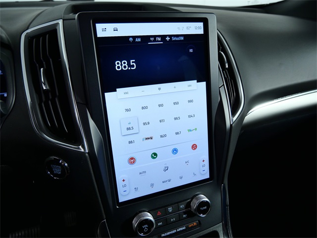 2023 Ford Edge Titanium photo 22