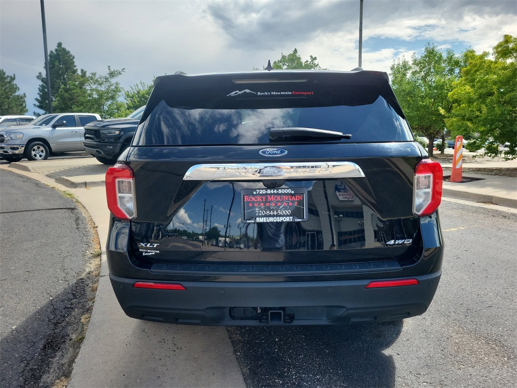 2021 Ford Explorer XLT photo 2