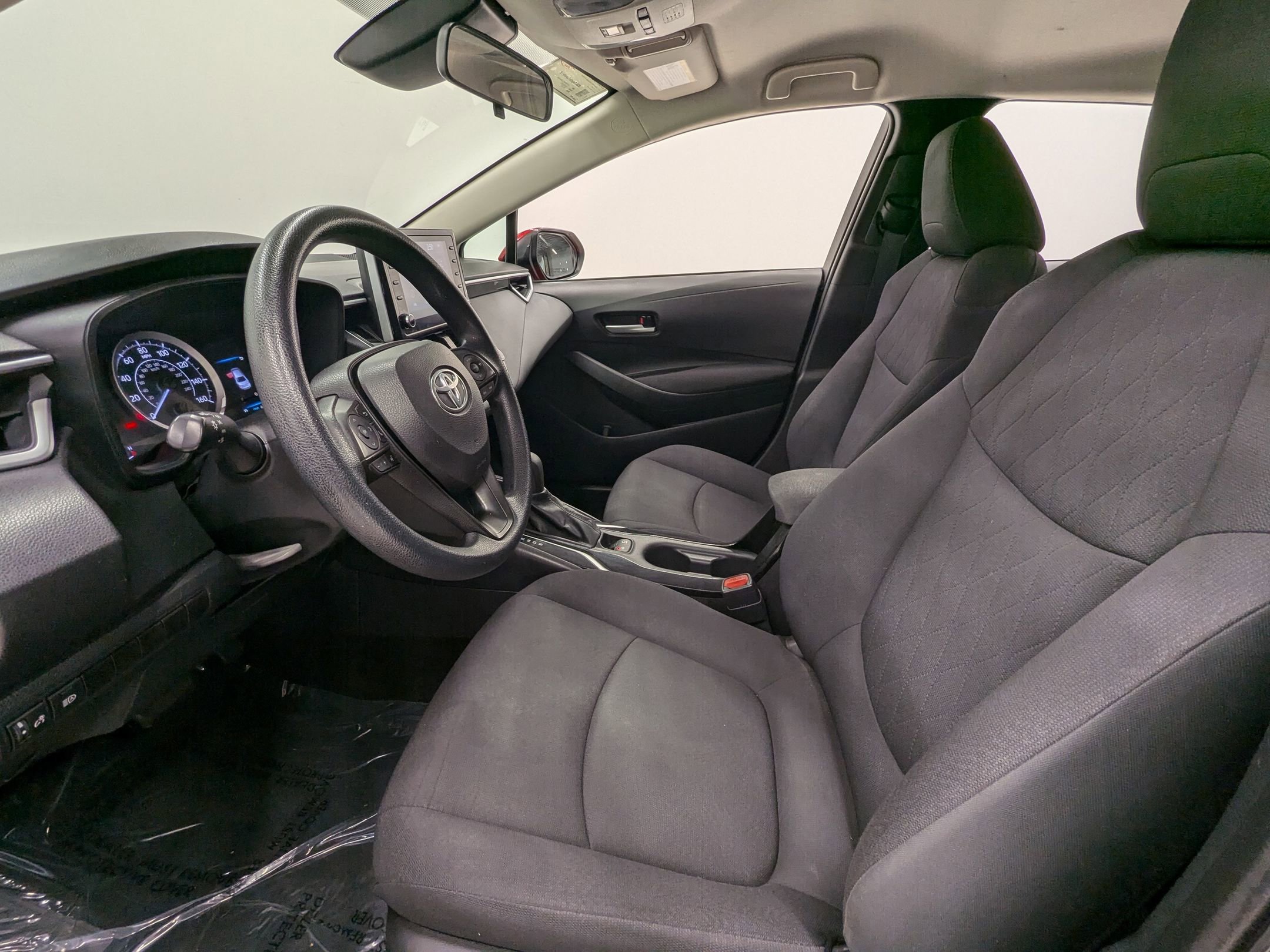 2020 Toyota Corolla LE photo 4