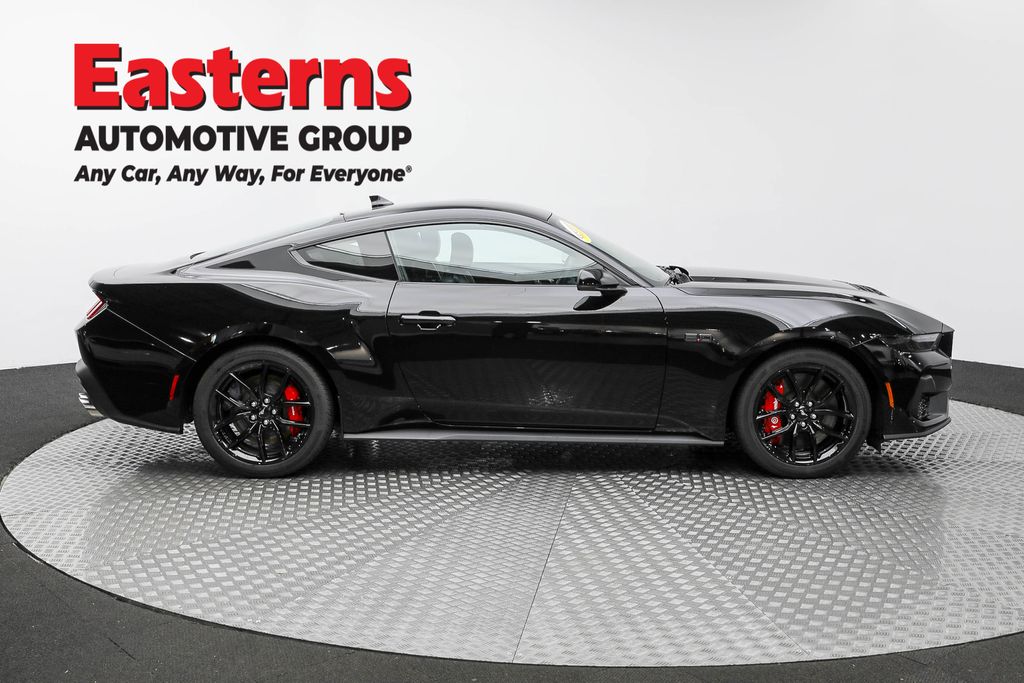 2024 Ford Mustang GT Premium photo 4