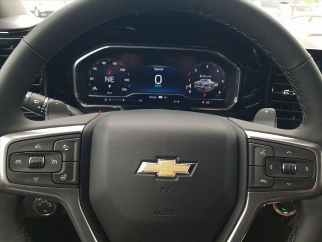 2025 Chevrolet Silverado 1500 LT photo 12