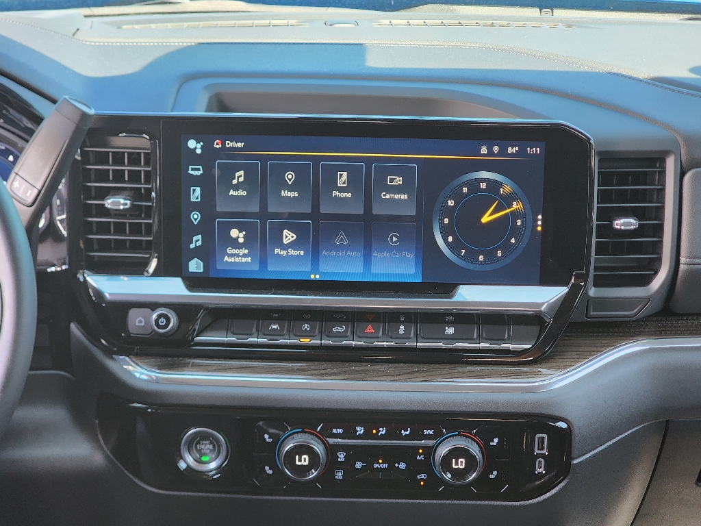 2023 Chevrolet Silverado 1500 RST photo 2