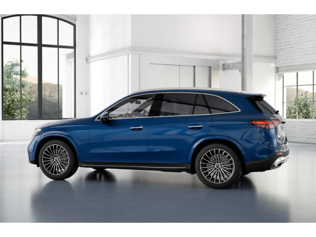 2026 Mercedes Benz GLC 300 photo 31