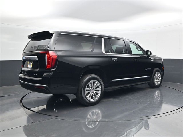 2024 Gmc Yukon XL SLT photo 2