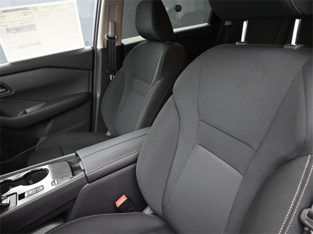 2026 Nissan Rogue S photo 15
