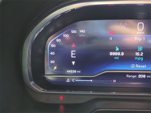2023 Chevrolet Suburban High Country photo 17