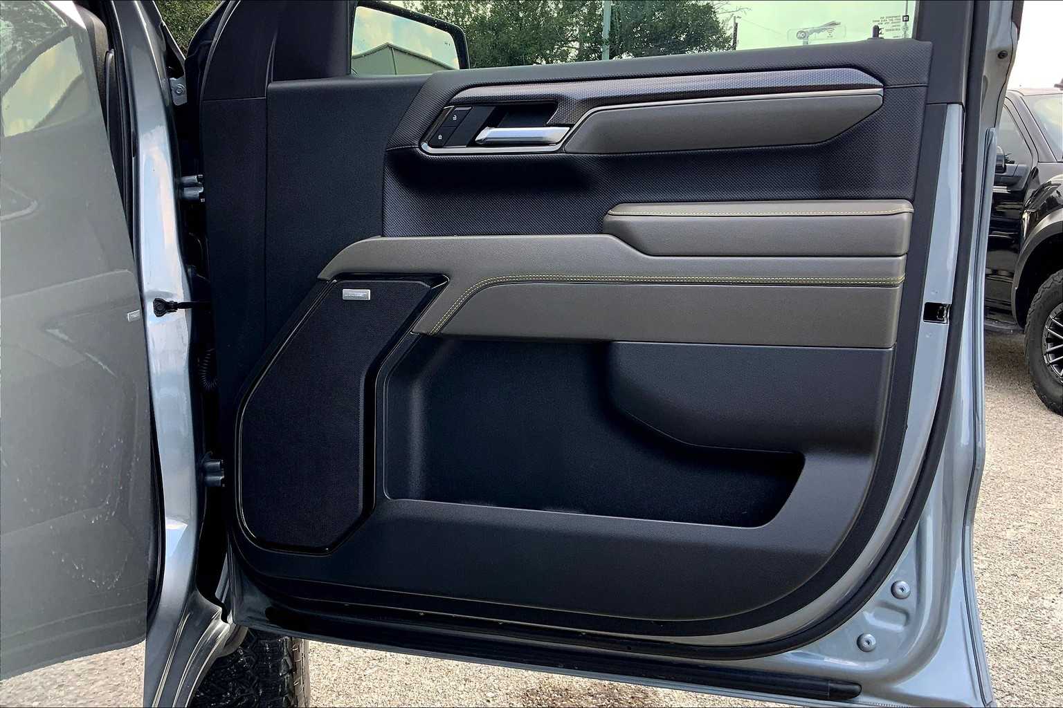 2023 Chevrolet Silverado 1500 photo 21
