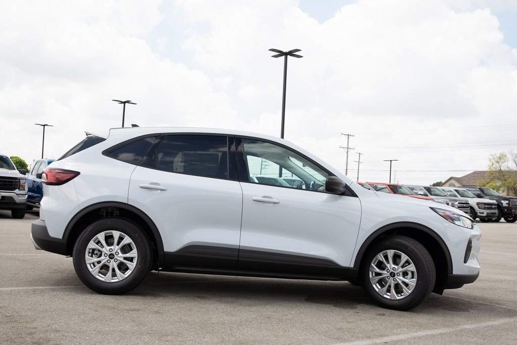 2025 Ford Escape Active photo 5