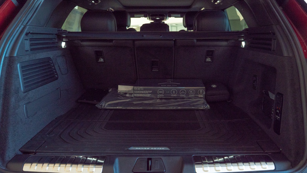 2025 Land Rover Range Rover Sport SE photo 10