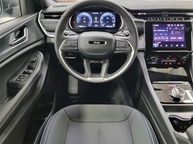 2025 Jeep Grand Cherokee Laredo X photo 22