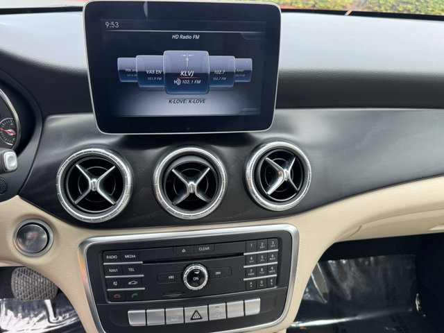2018 Mercedes Benz CLA 250 photo 20