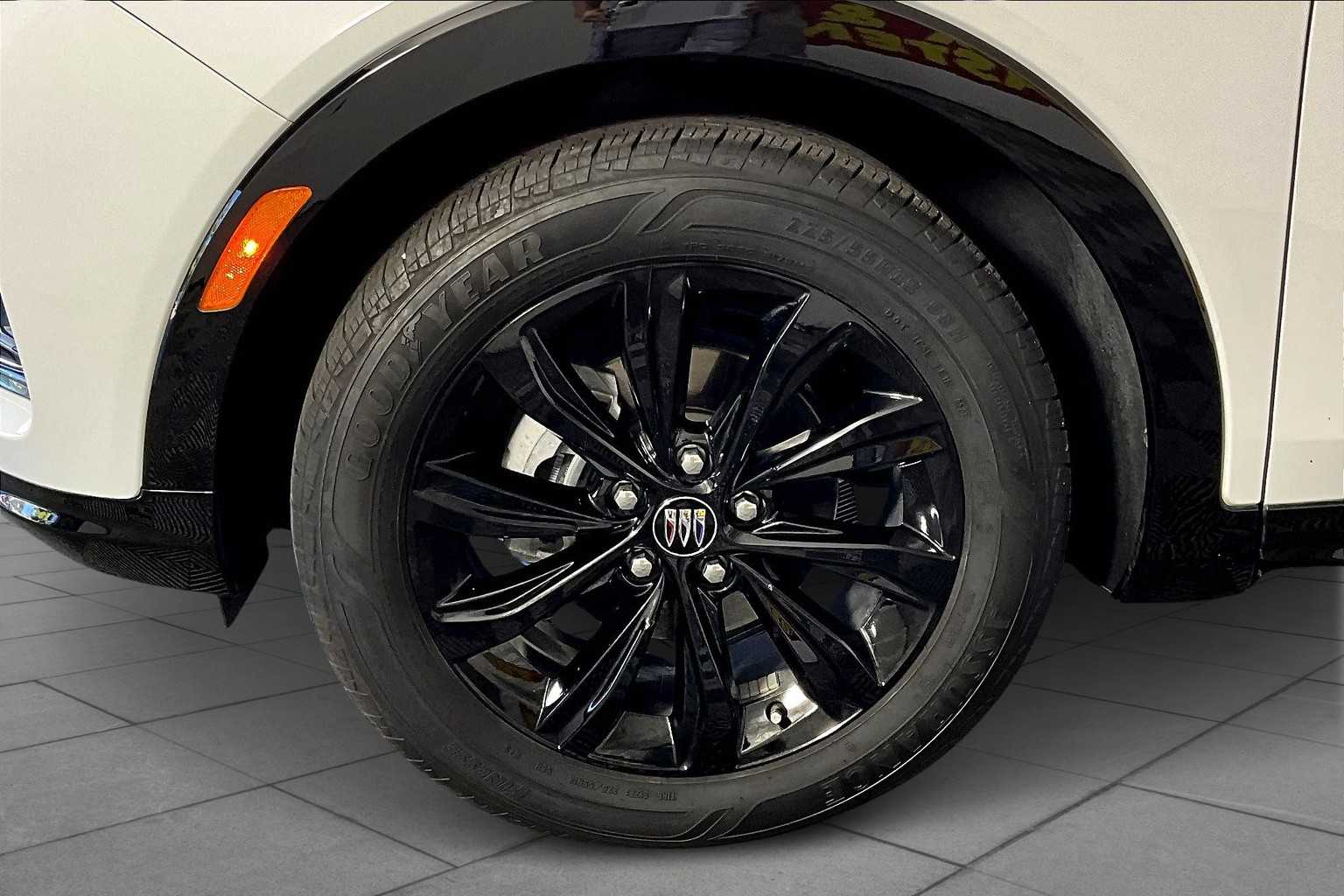 2024 Buick Envista ST photo 9